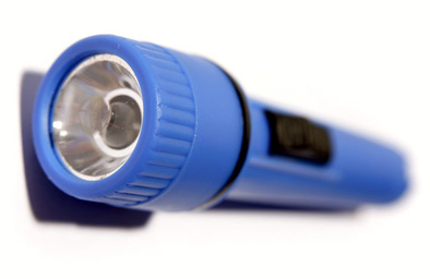 Flashlight - in Hebrew - panas