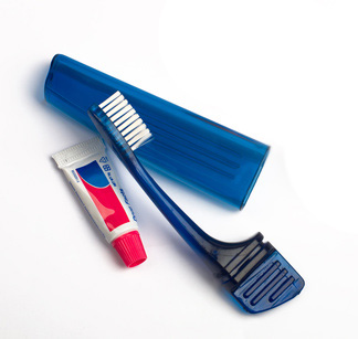Toothbrush - in Hebrew - mivreshet shina-im